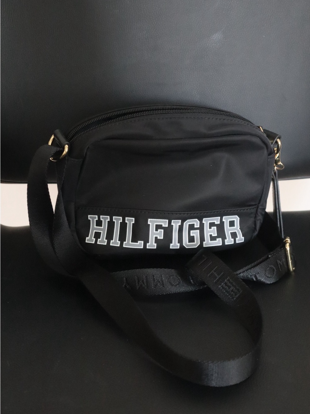 NWOT Tommy Hilfiger Black Shoulder Fanny Bag